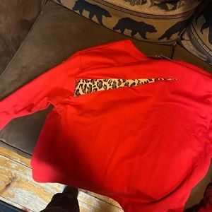 Red & cheetah print Nike crew neck